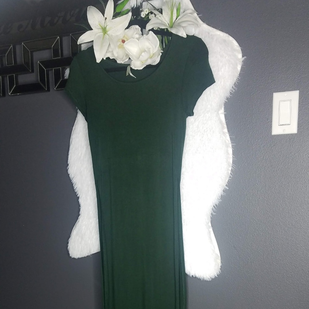 Slit Tee - Picture 2 of 3